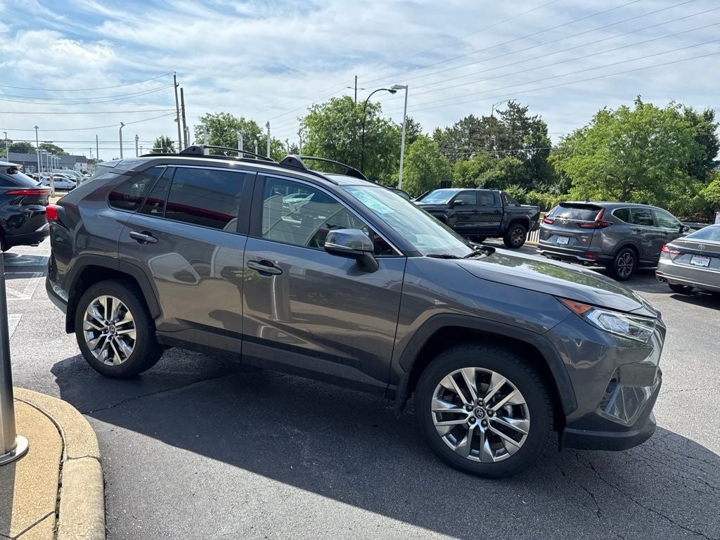 2020 Toyota RAV4 XLE Premium