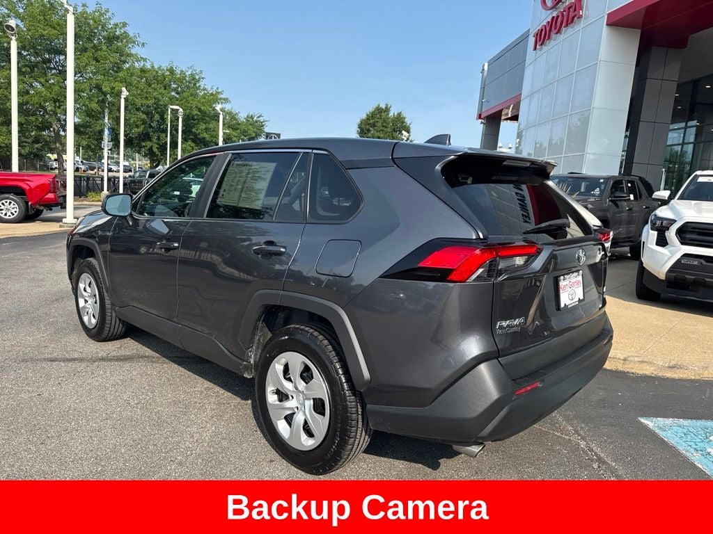2023 Toyota RAV4 LE