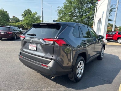 2023 Toyota RAV4 LE