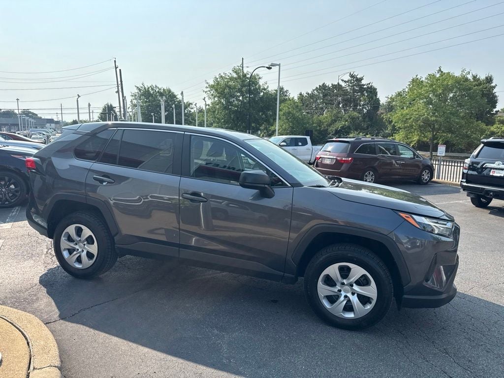 2023 Toyota RAV4 LE