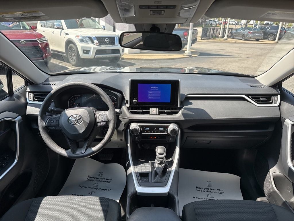 2024 Toyota RAV4 LE