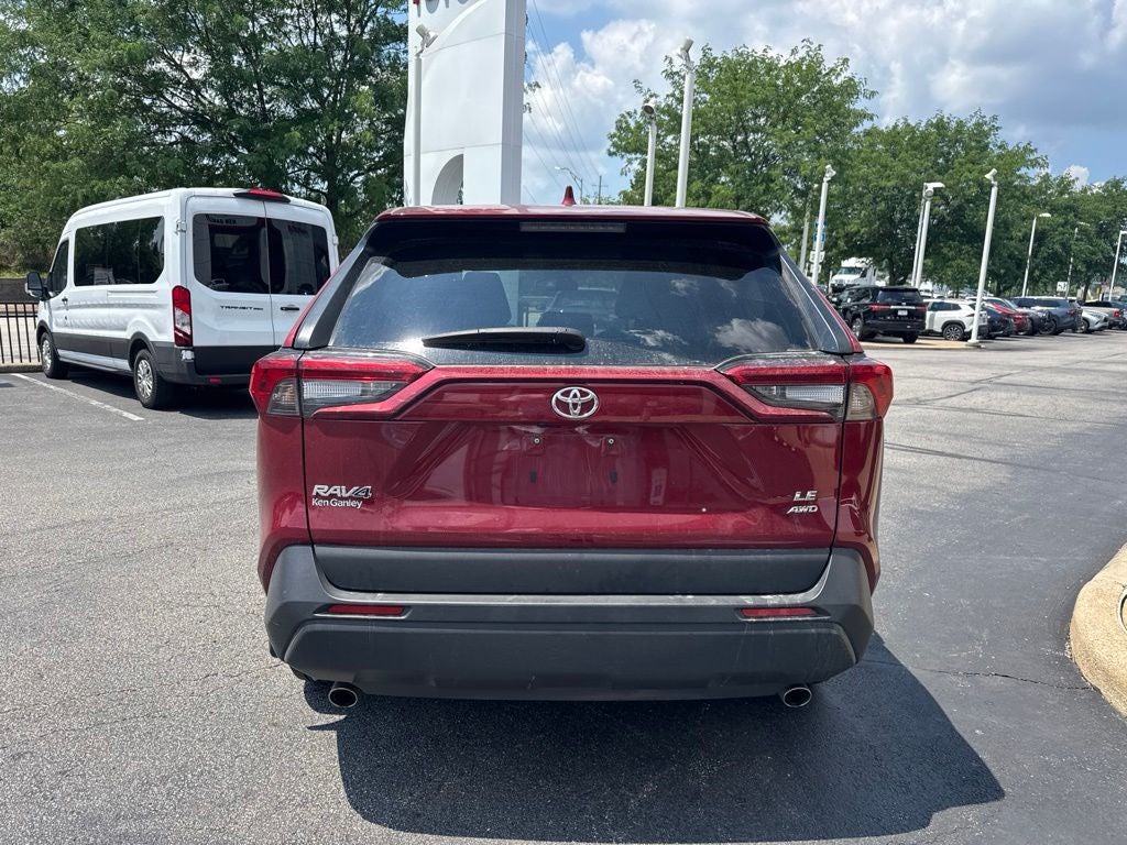 2023 Toyota RAV4 LE