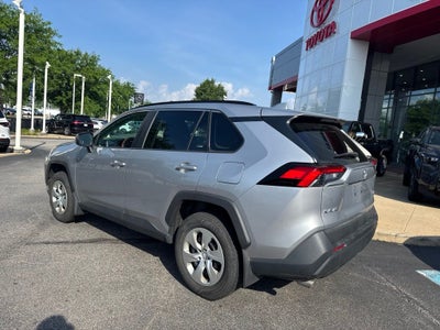2020 Toyota RAV4 LE