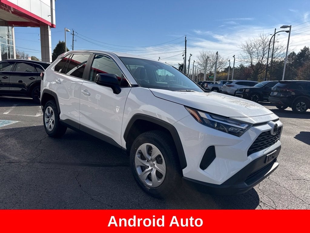 2024 Toyota RAV4 LE