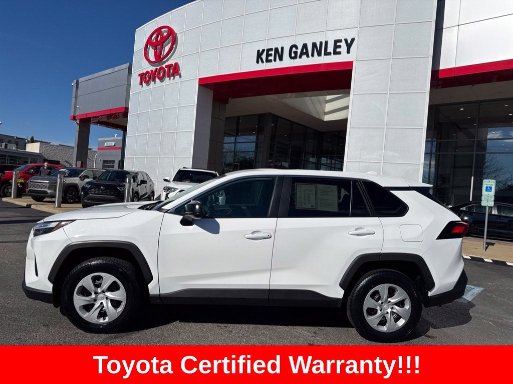 2024 Toyota RAV4 LE