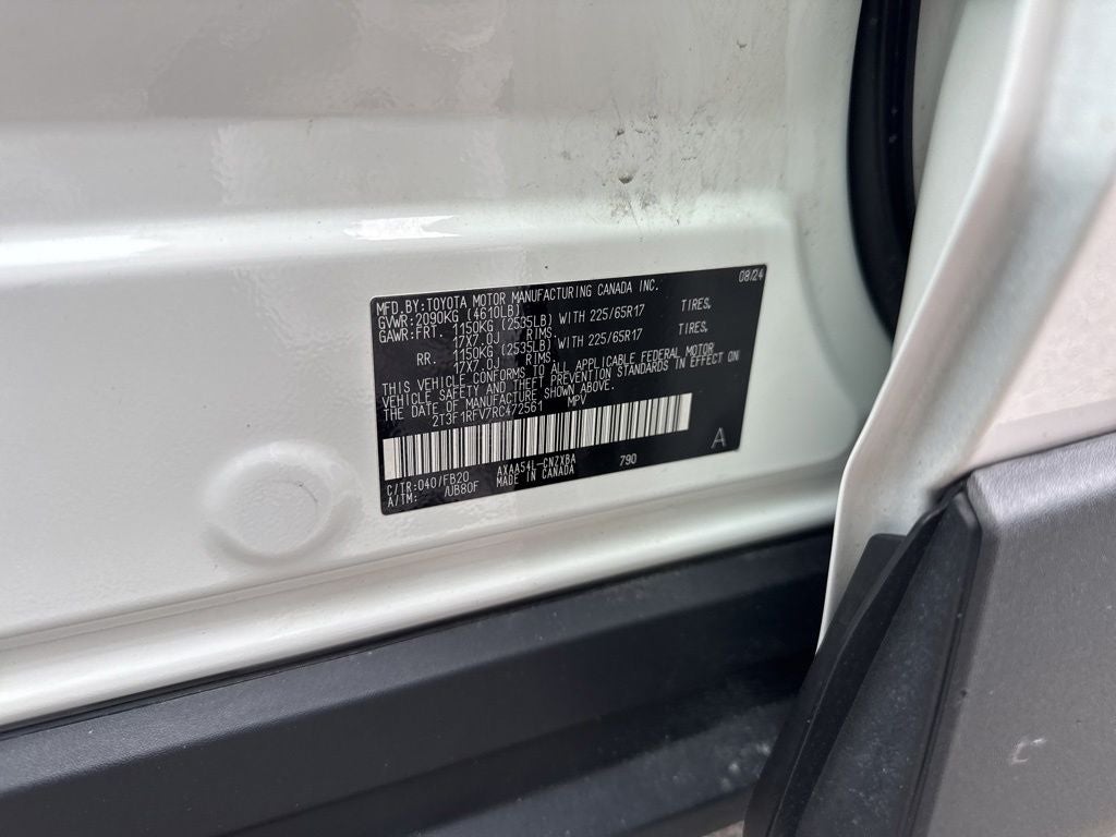 2024 Toyota RAV4 LE