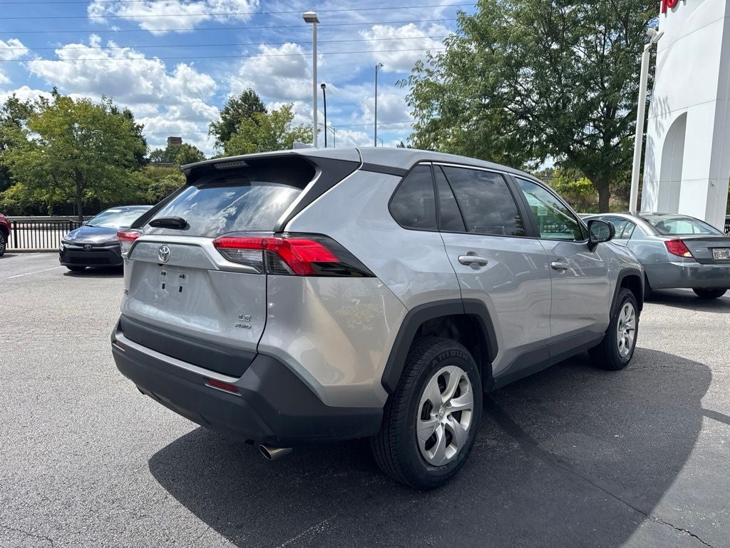 2023 Toyota RAV4 LE