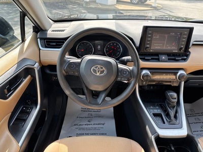 2022 Toyota RAV4 LE