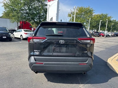 2022 Toyota RAV4 LE