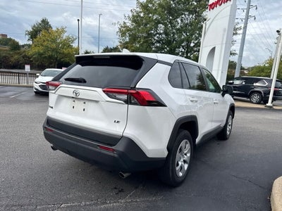 2024 Toyota RAV4 LE