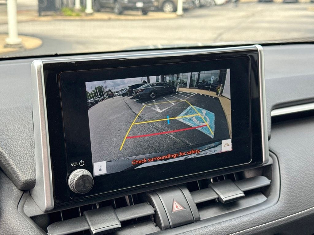 2023 Toyota RAV4 LE