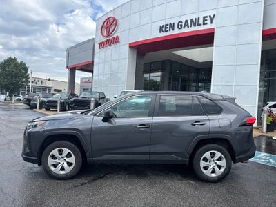 2024 Toyota RAV4 LE