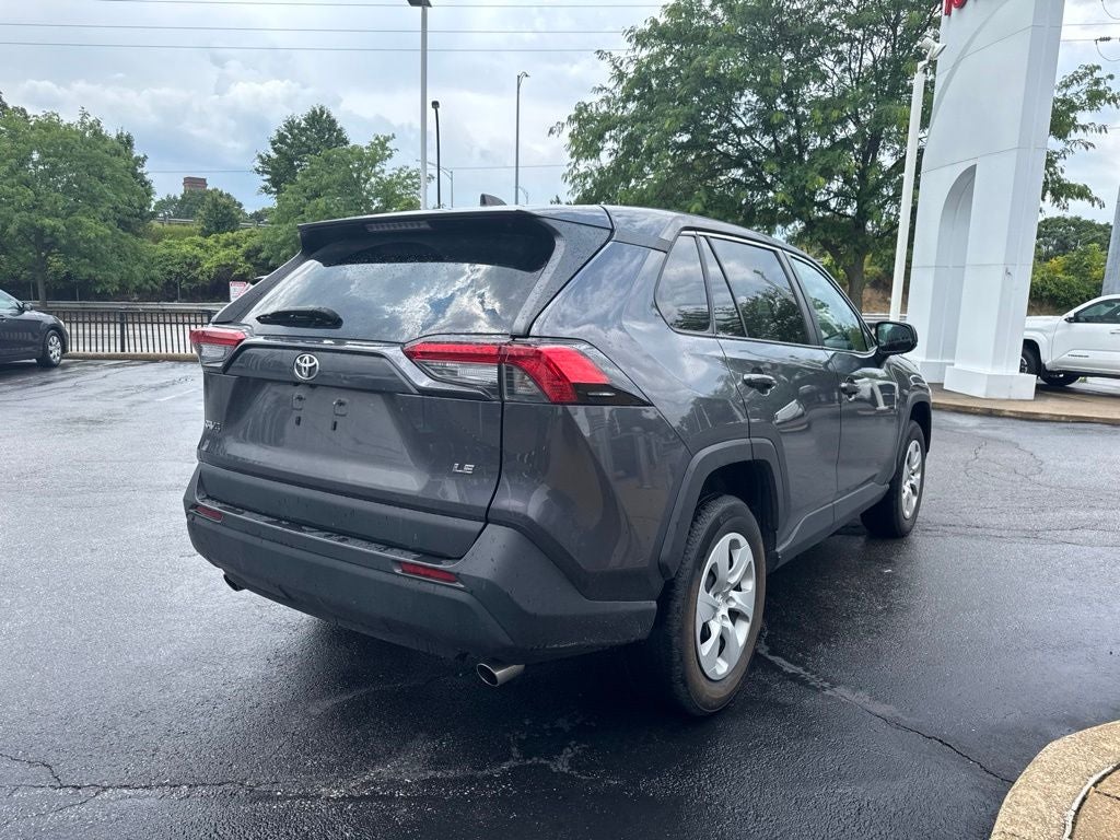 2024 Toyota RAV4 LE