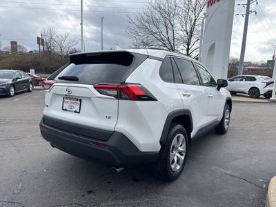 2021 Toyota RAV4 LE