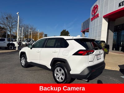 2024 Toyota RAV4 LE
