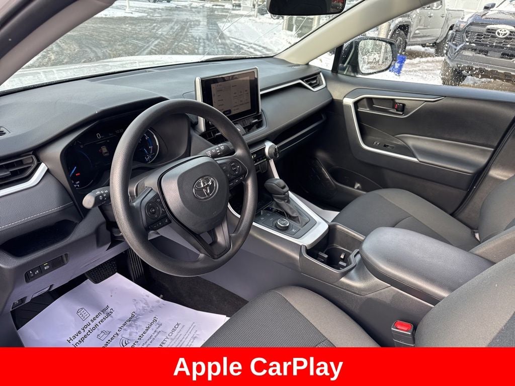 2025 Toyota RAV4 Hybrid LE