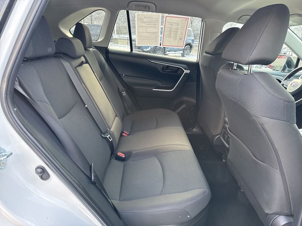 2025 Toyota RAV4 Hybrid LE