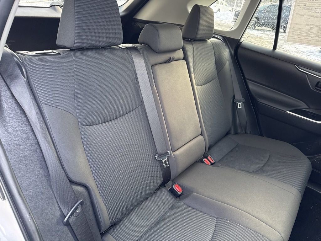 2025 Toyota RAV4 Hybrid LE