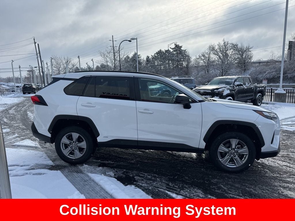 2025 Toyota RAV4 Hybrid LE