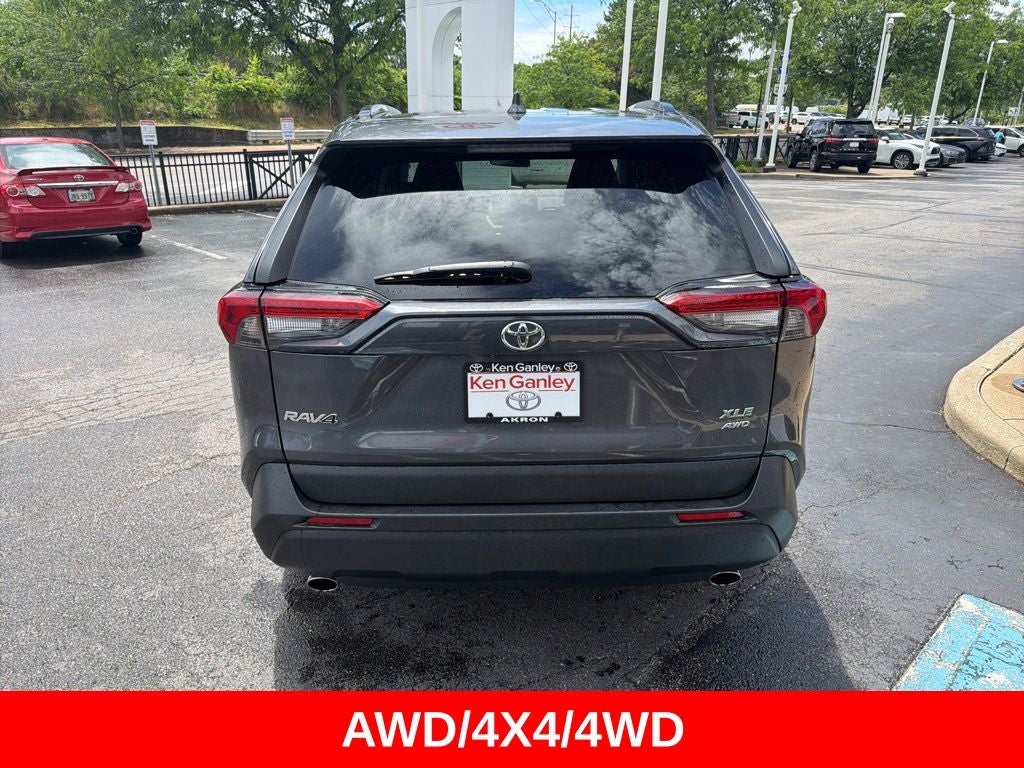 2023 Toyota RAV4 XLE