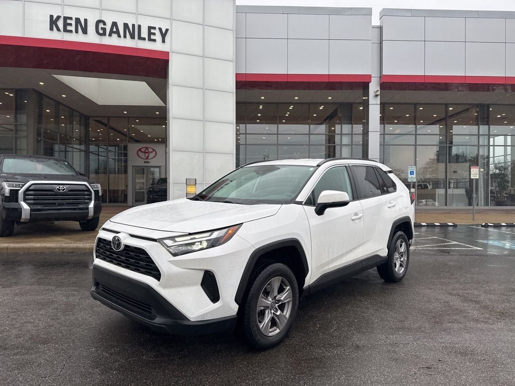 2023 Toyota RAV4 XLE