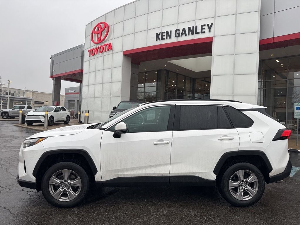 2023 Toyota RAV4 XLE