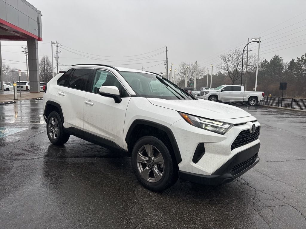 2023 Toyota RAV4 XLE