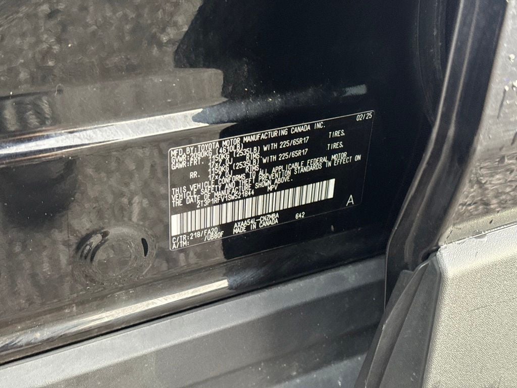 2025 Toyota RAV4 XLE