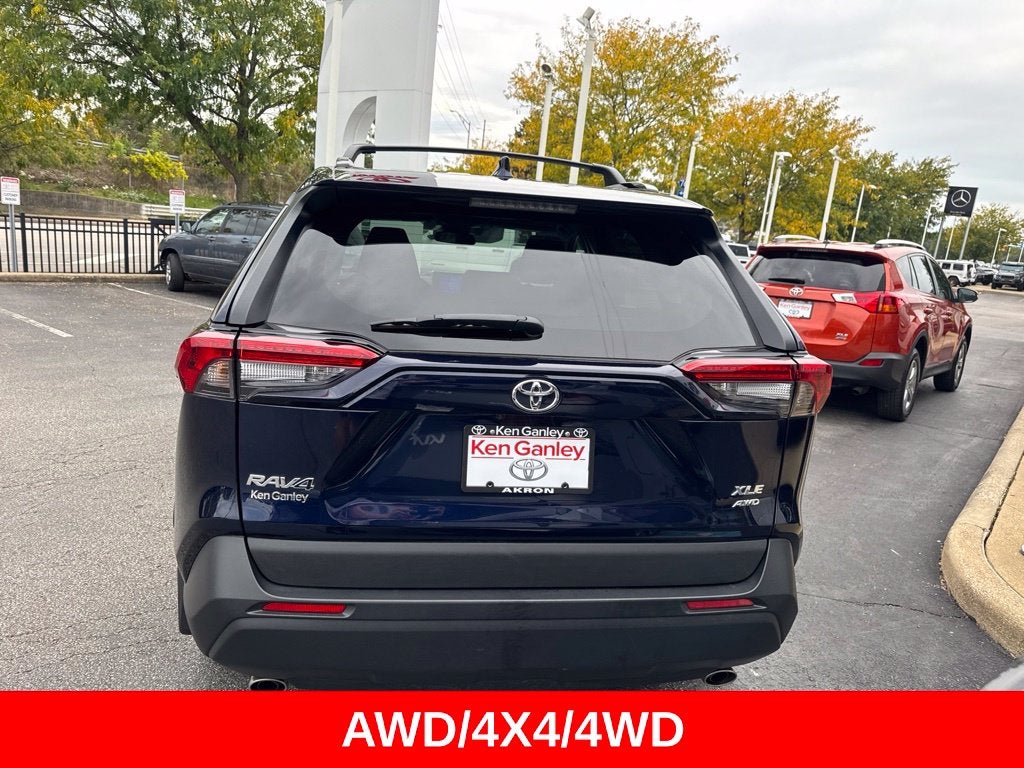 2025 Toyota RAV4 XLE