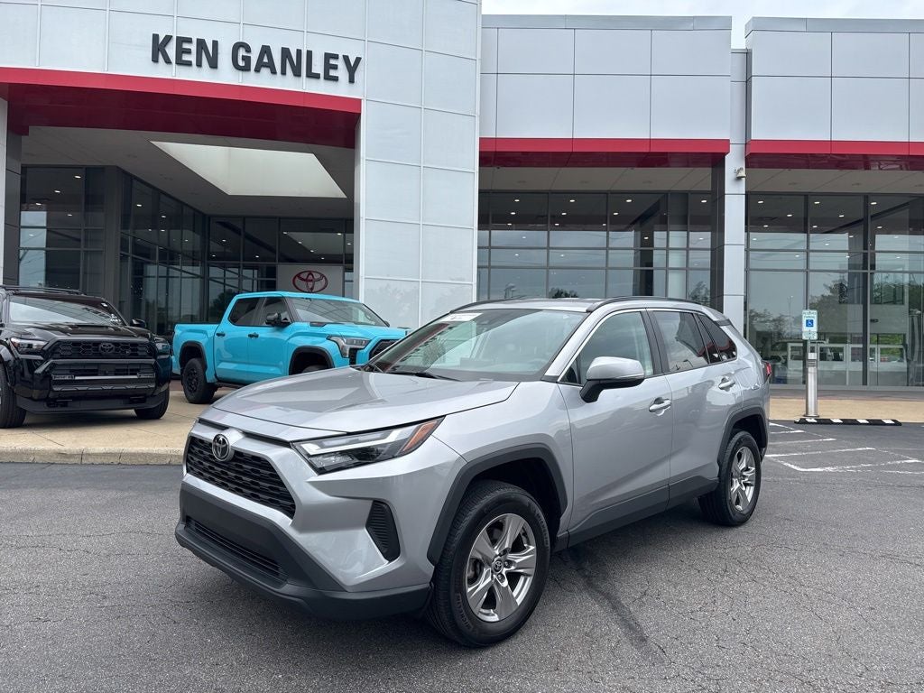 2023 Toyota RAV4 XLE