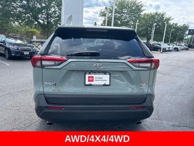 2022 Toyota RAV4 XLE