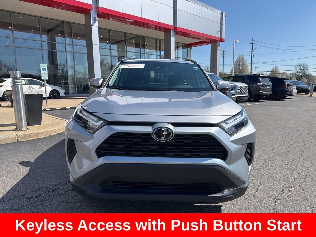 2025 Toyota RAV4 XLE