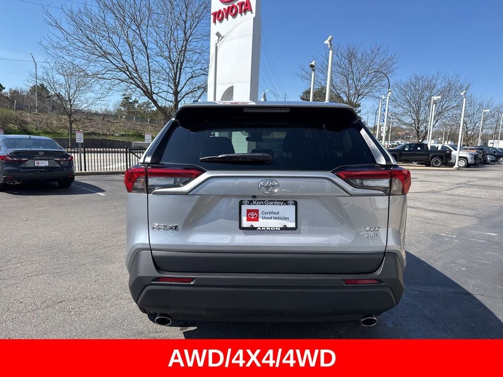 2025 Toyota RAV4 XLE