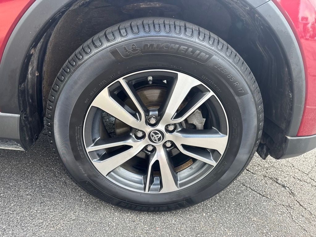 2018 Toyota RAV4 XLE