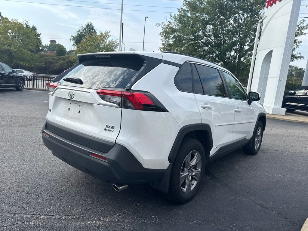 2025 Toyota RAV4 Hybrid XLE