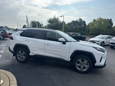 2025 Toyota RAV4 Hybrid XLE