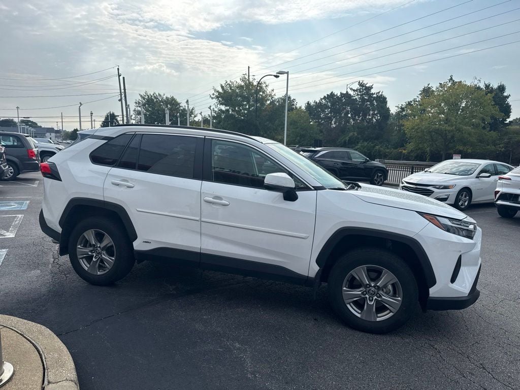 2025 Toyota RAV4 Hybrid XLE
