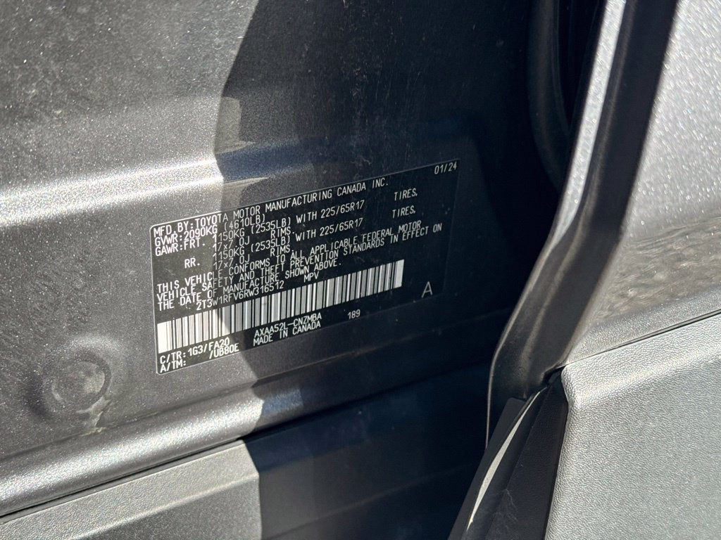 2024 Toyota RAV4 XLE