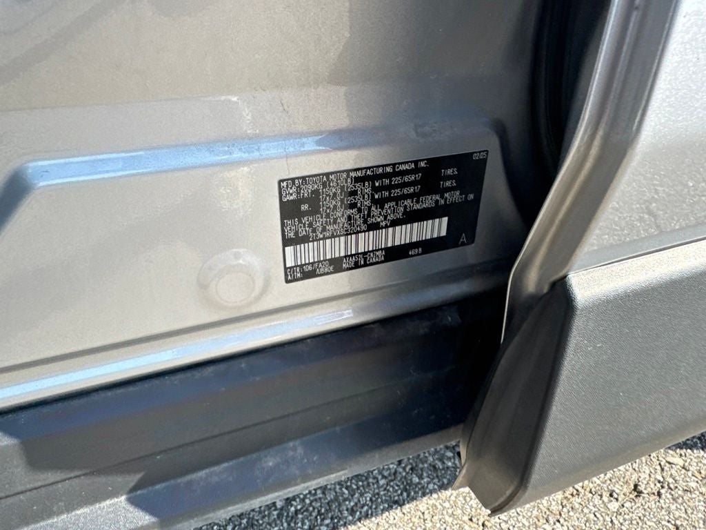 2025 Toyota RAV4 XLE