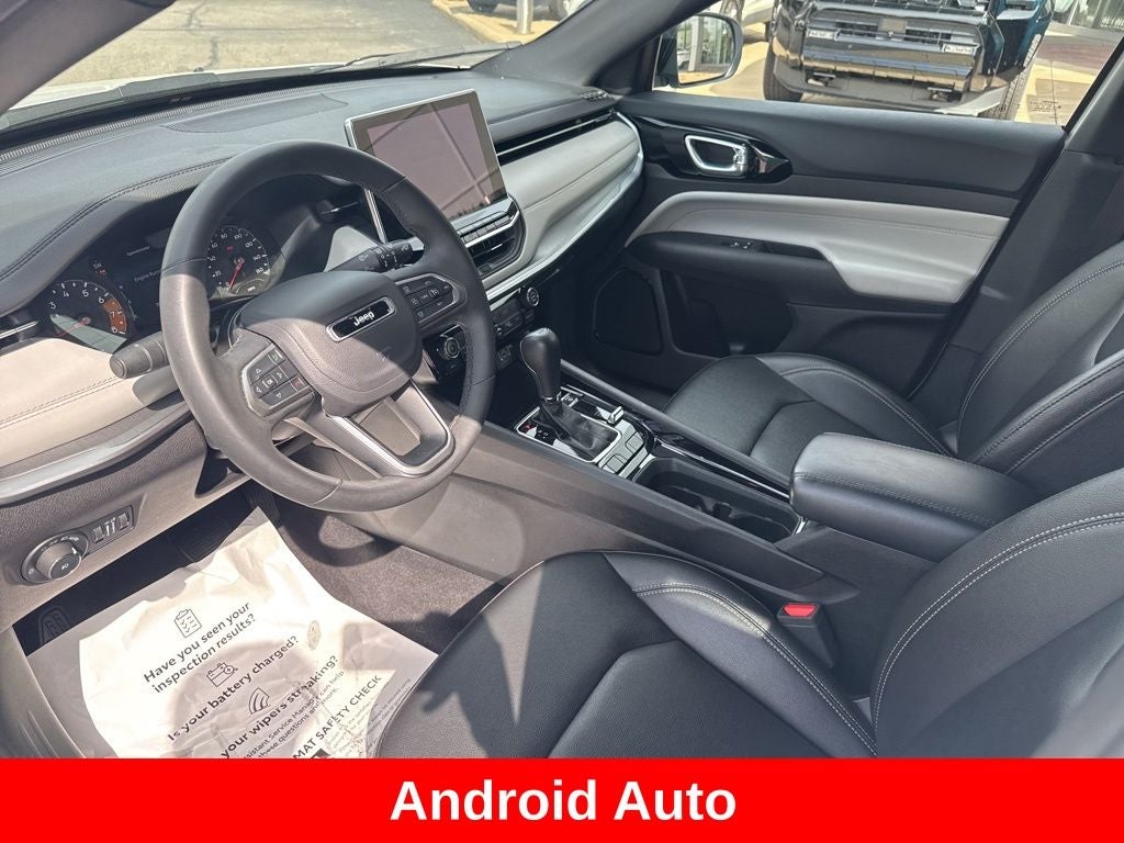 2025 Jeep Compass Limited - Photo 13