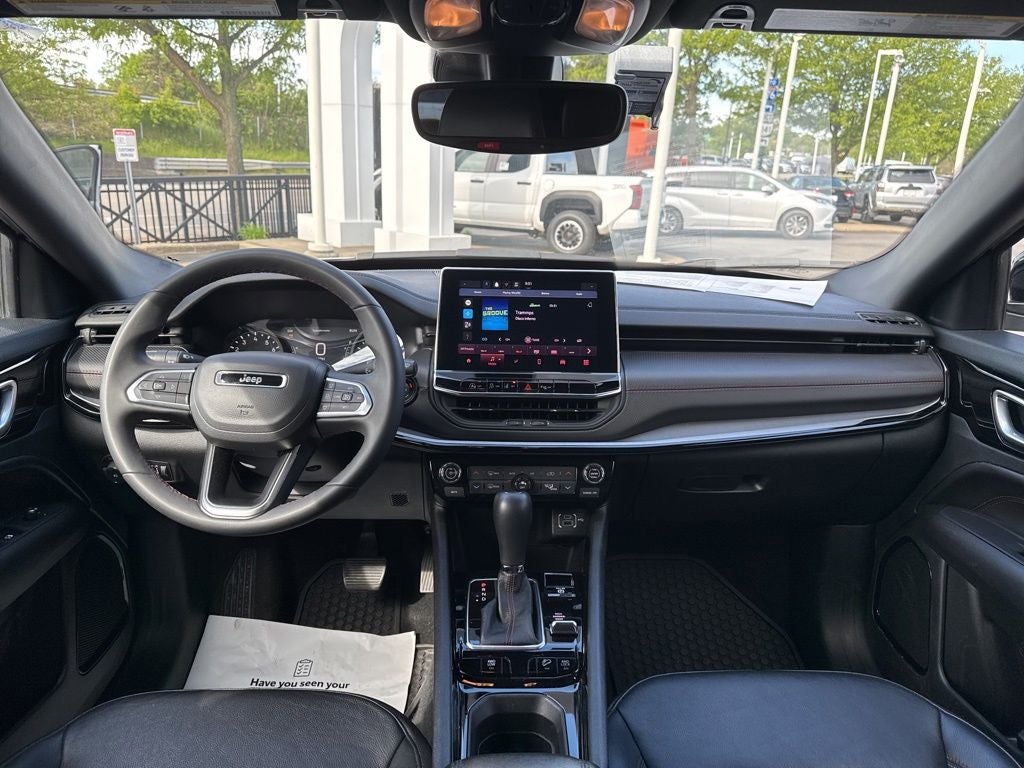 2025 Jeep Compass Trailhawk - Photo 16