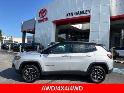 2025 Jeep Compass Trailhawk