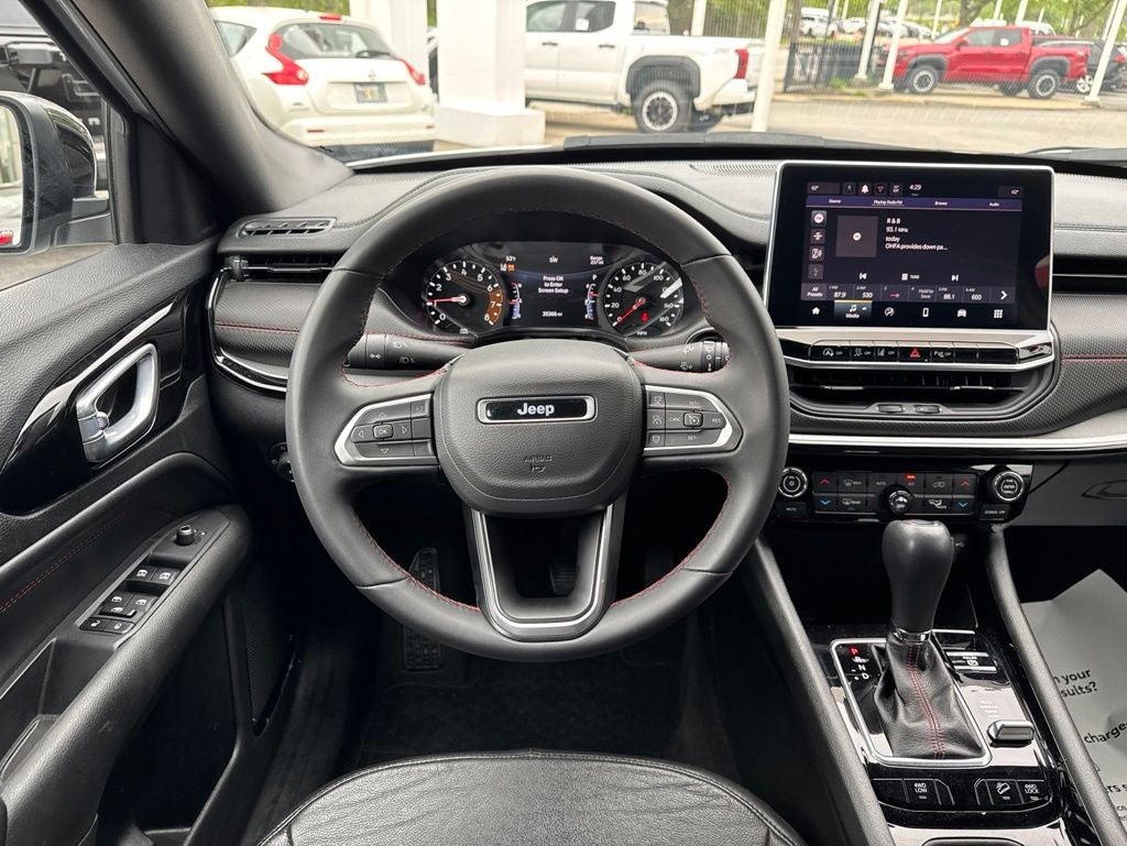 2025 Jeep Compass Trailhawk - Photo 31