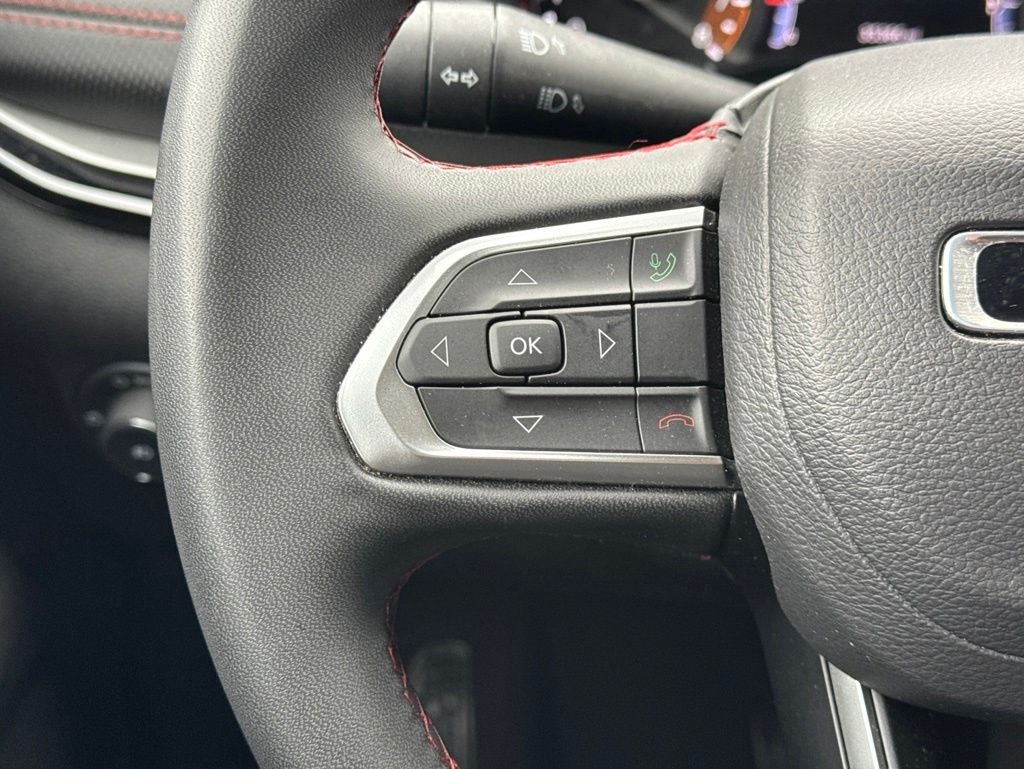 2025 Jeep Compass Trailhawk - Photo 32