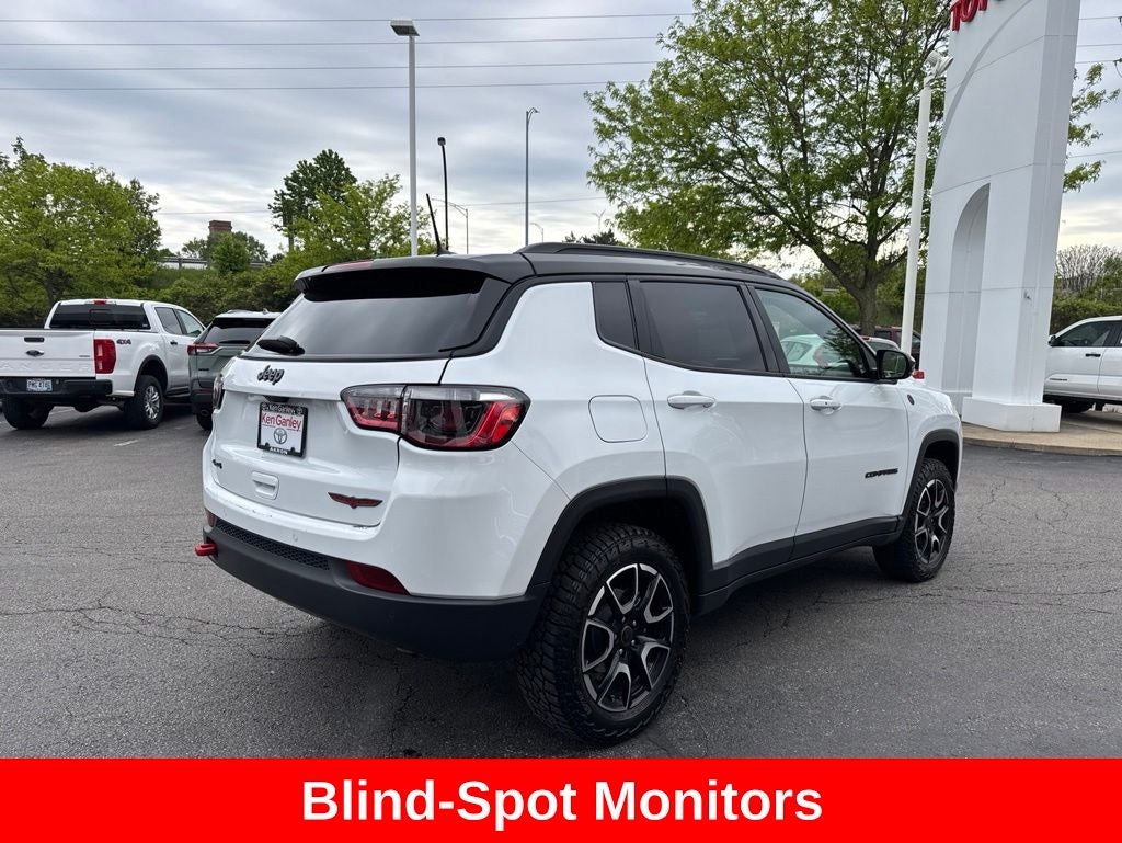 2025 Jeep Compass Trailhawk