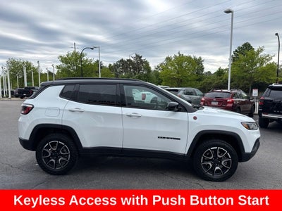 2025 Jeep Compass Trailhawk