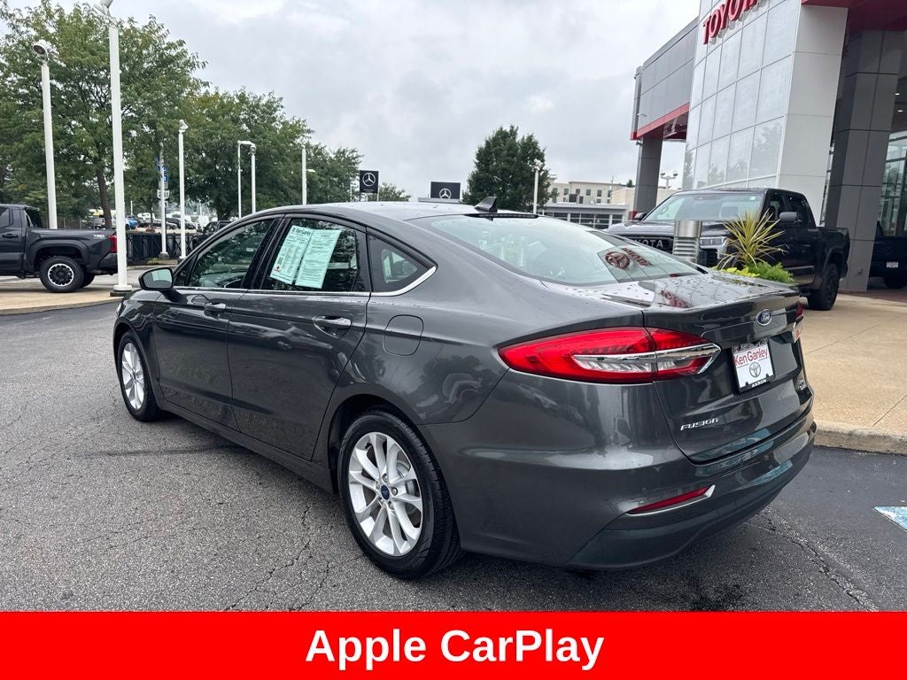 2020 Ford Fusion SE