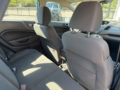 2015 Ford Fiesta SE