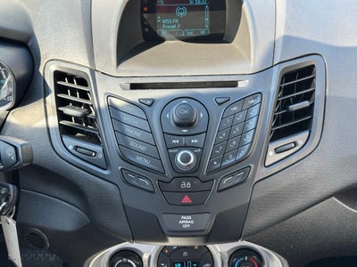 2015 Ford Fiesta SE