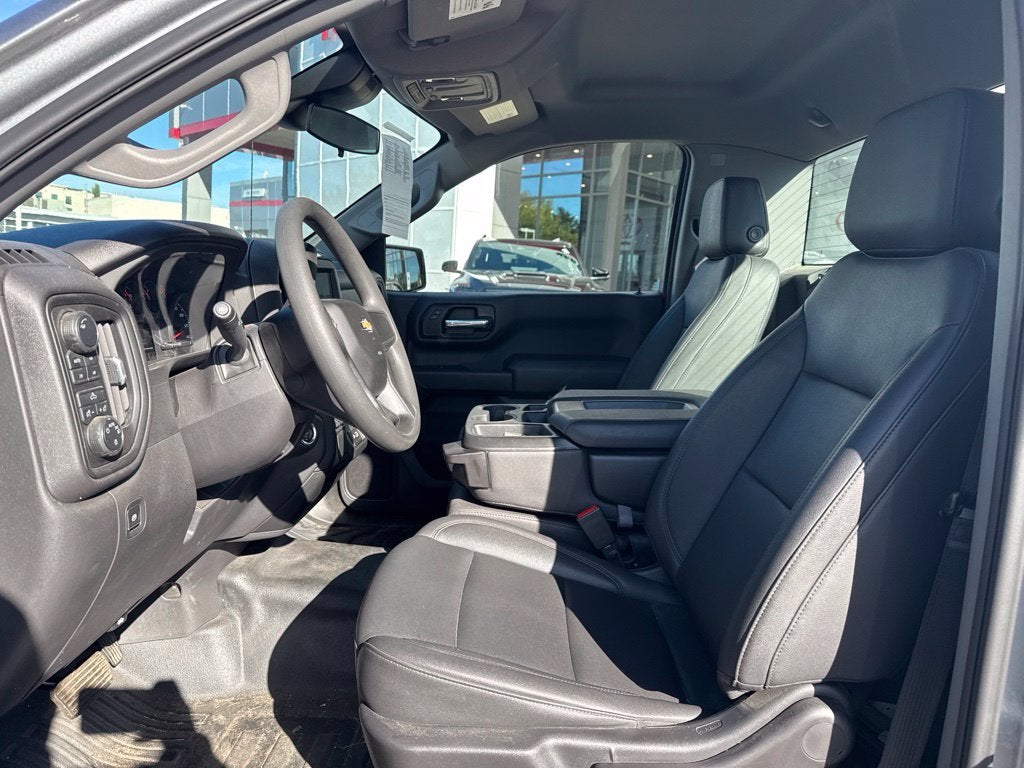 2025 Chevrolet Silverado 1500 WT